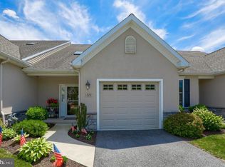 1322 Fieldstone Dr, Mount Joy, PA 17552