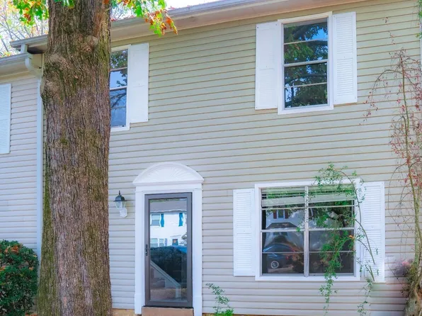 200 Pine Forest Dr APT C2, Maumelle, AR 72113