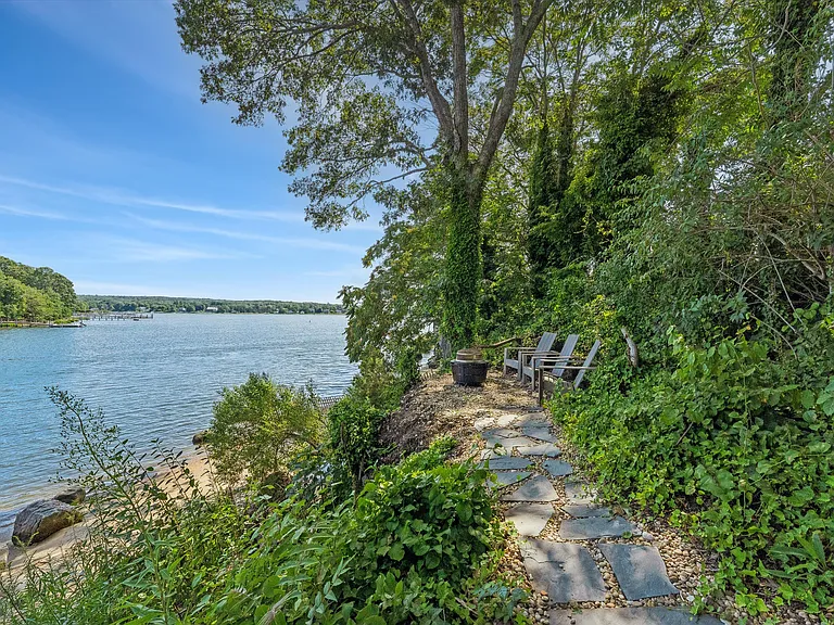 100 Cliff Dr — Photo 27