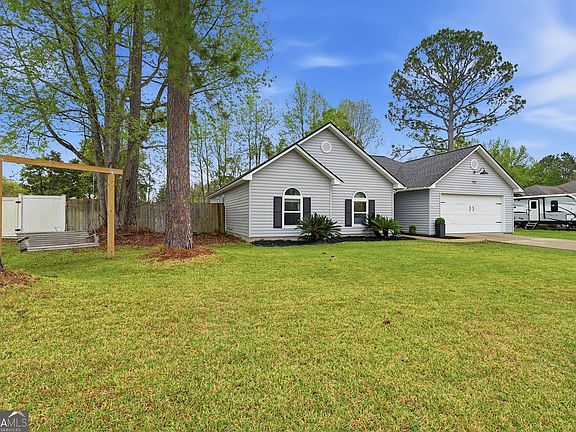 3rd image of 161 Timber Ridge Dr