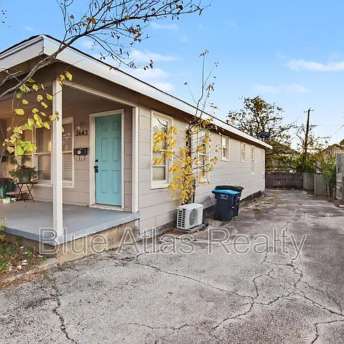 3643 Lafayette Ave Photo 1