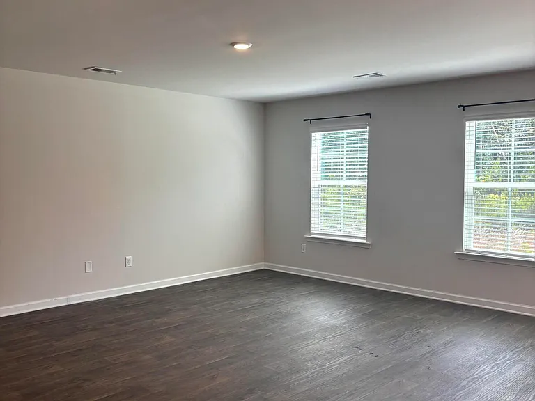 1848 Lacebark Dr — Photo 9