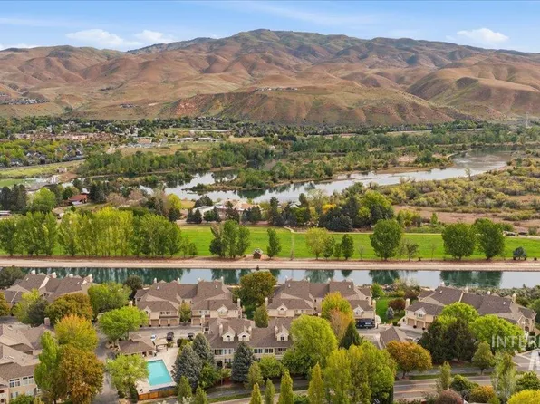 5146 S Surprise Way APT 203, Boise, ID 83716