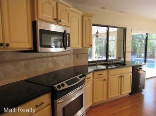 16280 Forest Oaks Dr, Fort Myers, FL 33908