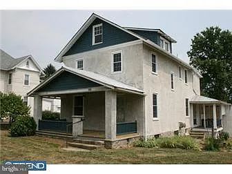 888 Walnut St Photo 1