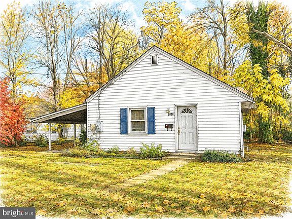 4th image of 2155 Pimmit Dr