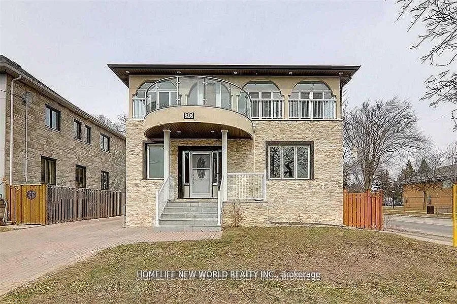 30 Rural Ave #2