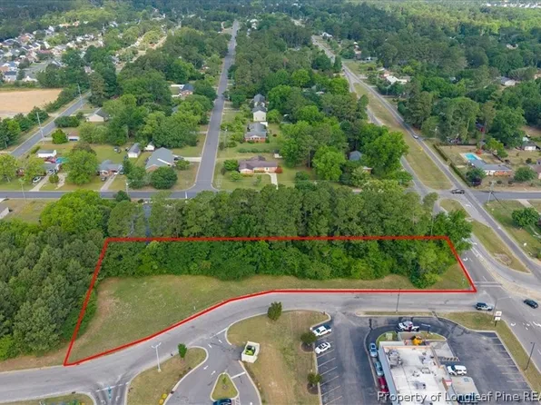 135 Stacy Weaver Dr, Fayetteville, NC 28311