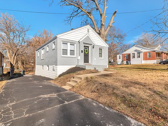 2nd image of 10425 Oak Ave