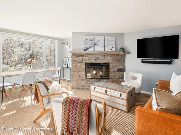 65 Campground Ln APT 62, Snowmass Village, CO 81615