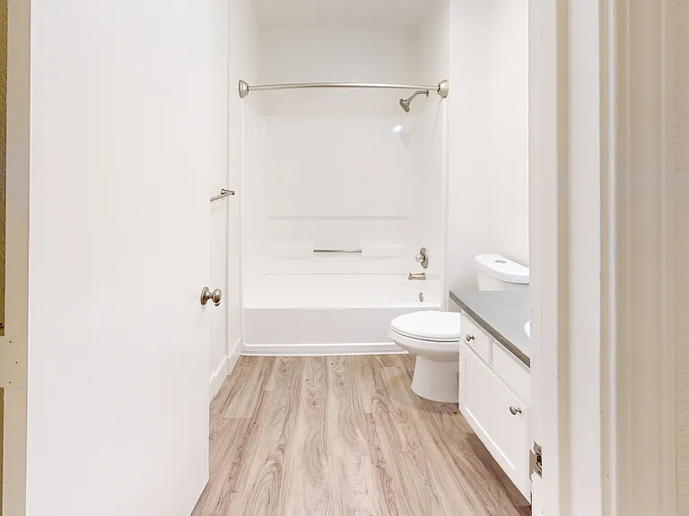 Bathroom Bathroom