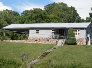 236 Depot Hill Rd, Pennington Gap, VA 24277