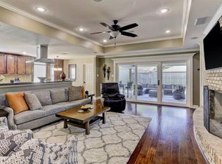 982 Curtin St, Houston, TX 77018