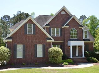 440 Barrington Grange Dr, Sharpsburg, GA 30277