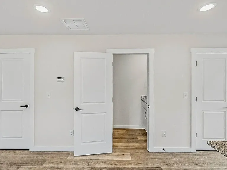 119 Cannon St — Photo 12