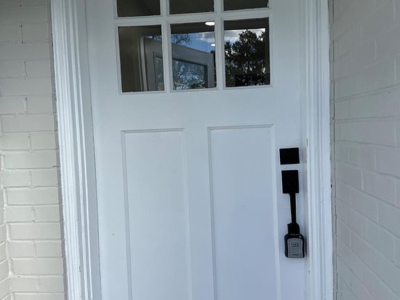4th image of 6832 Tarawa Dr