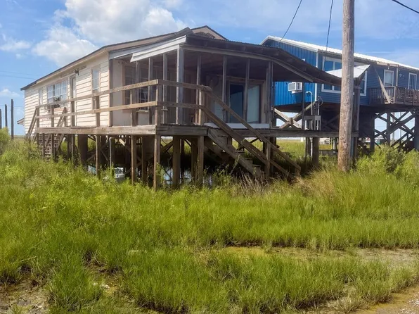 8010 Redfish St, Chauvin, LA 70344