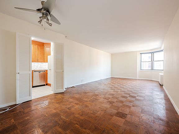 3rd image of 70-25 Yellowstone Blvd #16B