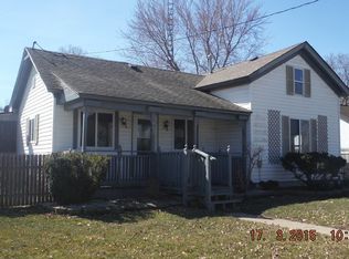 408 E Washington St, Gardner, IL 60424
