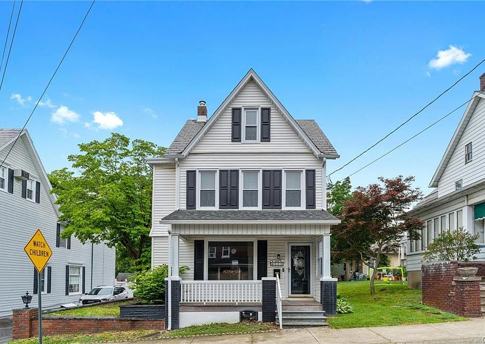 111 N Robinson Ave, Pen Argyl, PA 18072 | Zillow