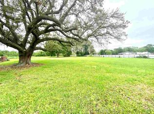 3027 63rd St, Port Arthur, TX 77640