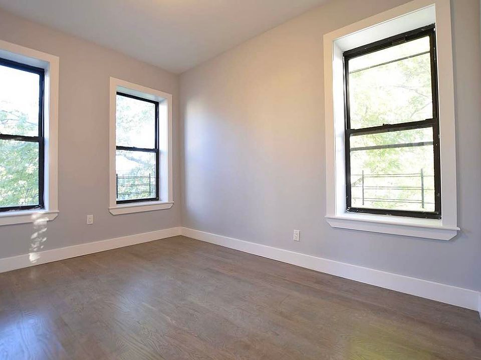 1st image of 711 Nostrand Ave APT 9