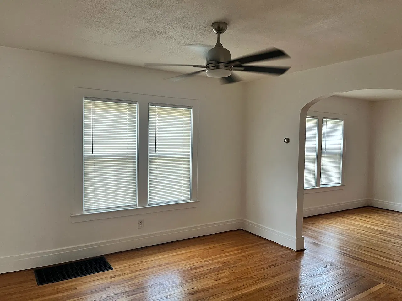 2 bed, 1122 sqft, $1,450 — Photo 3