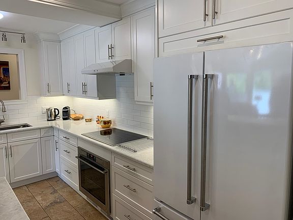 4th image of 1235 W 15th Ave #318