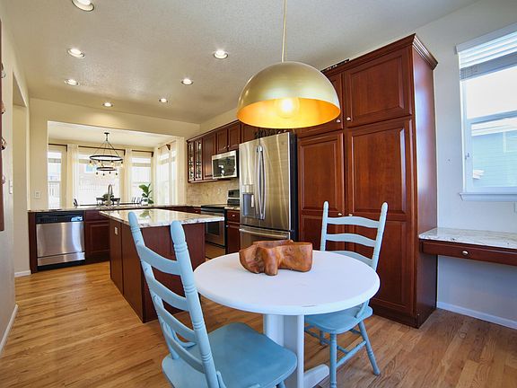 Breakfast nook and desk