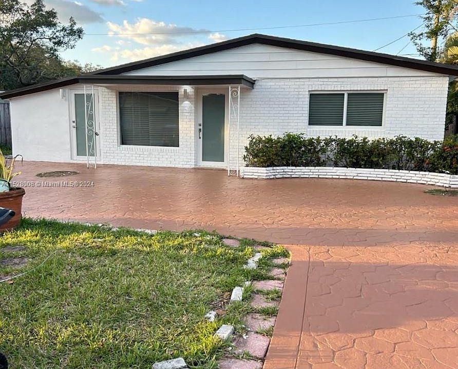 5701 Freedom St, Hollywood, FL 33021 Zillow