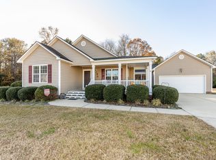 44 Pepperstone Ct, Clayton, NC 27520