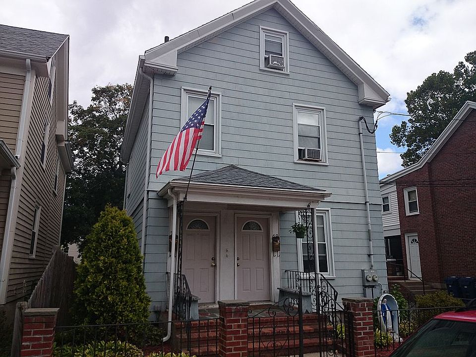 2nd image of 71 Union St