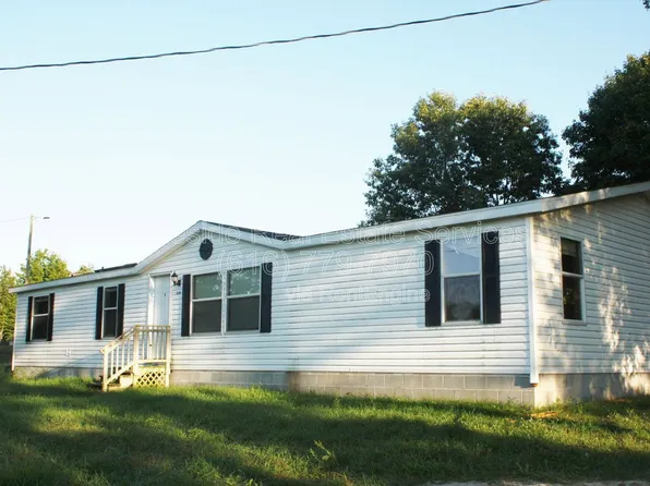 10500 21 Mile Rd NE, Sand Lake, MI 49343