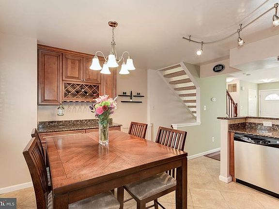 5th image of 5025 9th St S