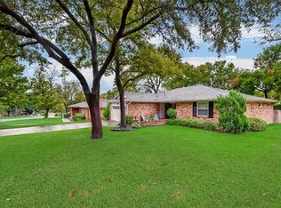 8539 Bretshire Dr, Dallas, TX 75228