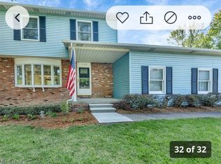 3145 Gale Rd, Willoughby, OH 44094