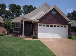 1117 Breezy Valley Dr, Cordova, TN 38018