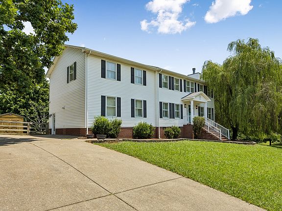 4th image of 240 Crestview Dr