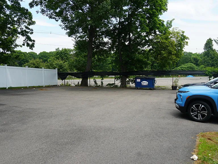 170 Middleboro Ave #2 — Photo 3