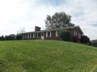 21156 Delmar Rd, Damascus, VA 24236
