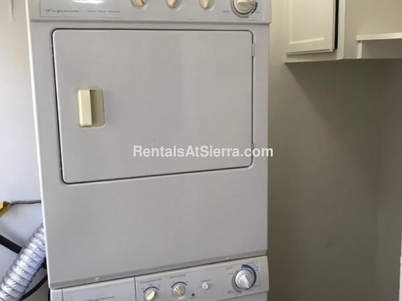 4th image of 331 E Elmwood Ave #A