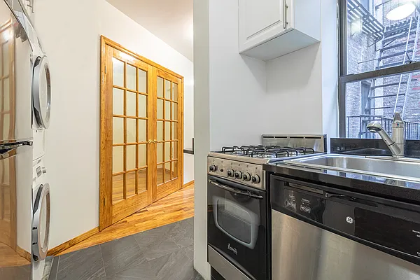 Rented by Compass | media 1