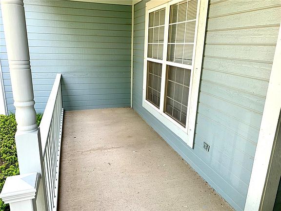 5th image of 13475 NW 135th Ter
