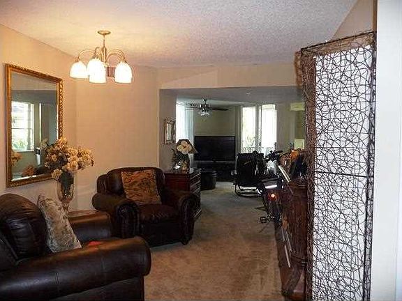5th image of 520 SE 5th Ave APT 3401