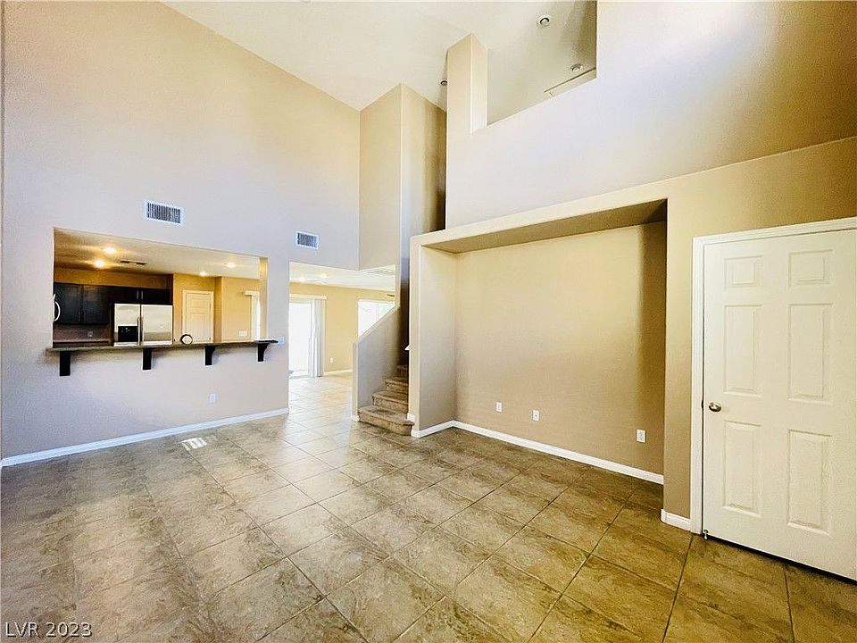 1st image of 8770 Brindisi Park Ave