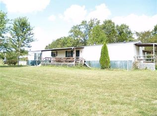 10109 Green Grass Ln, Mineral Point, MO 63660