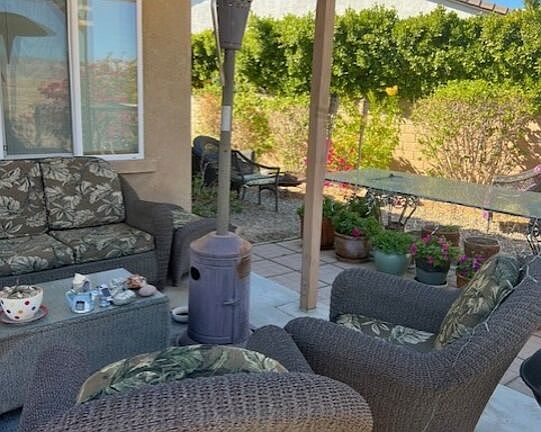 2nd image of 2074 Savanna Way