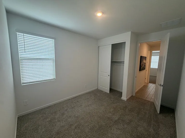 17410 W Eva St — Photo 8