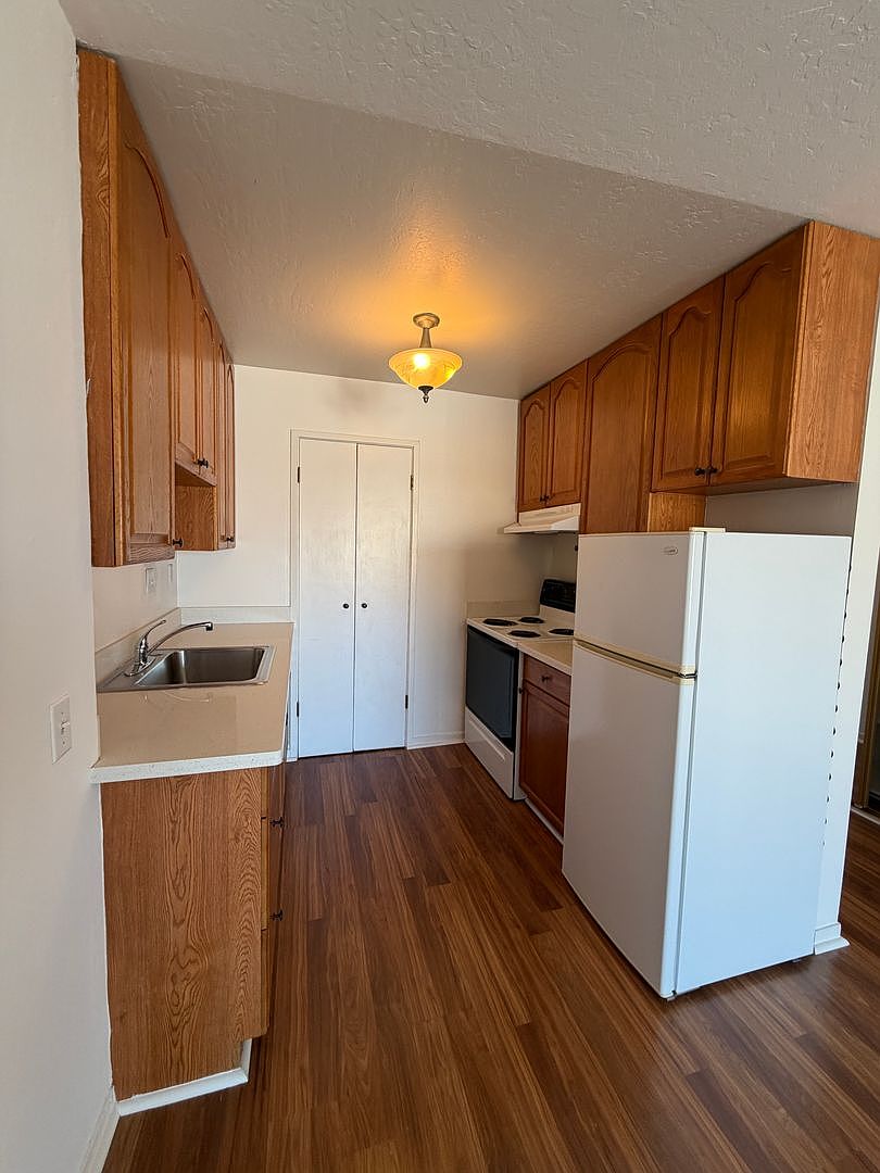 15 San Antonio Pl APT 302 - Image 4