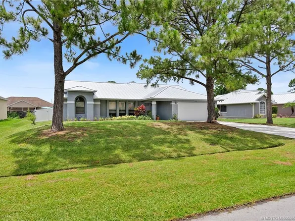 2138 SW Vista Rd, Port Saint Lucie, FL 34953